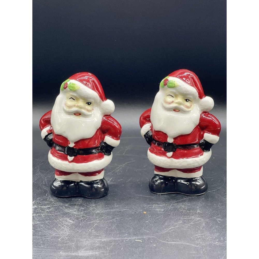 Winking Santa Claus Salt And Pepper Shakers